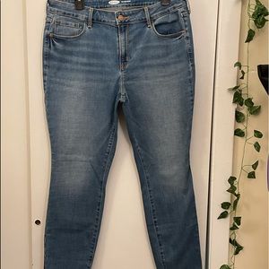 Old Navy blue stretchy jeans size 14